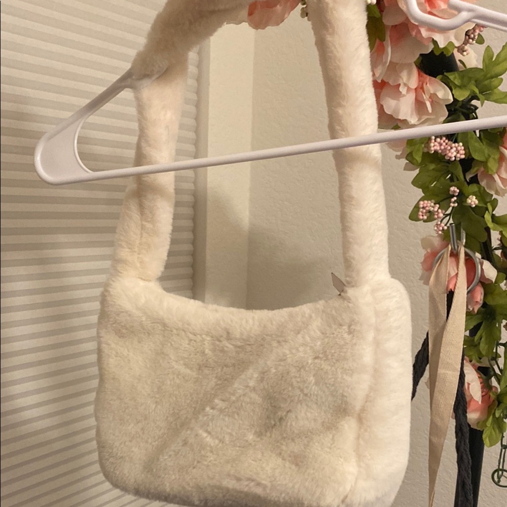 Fuzzy White Shoulder Bag